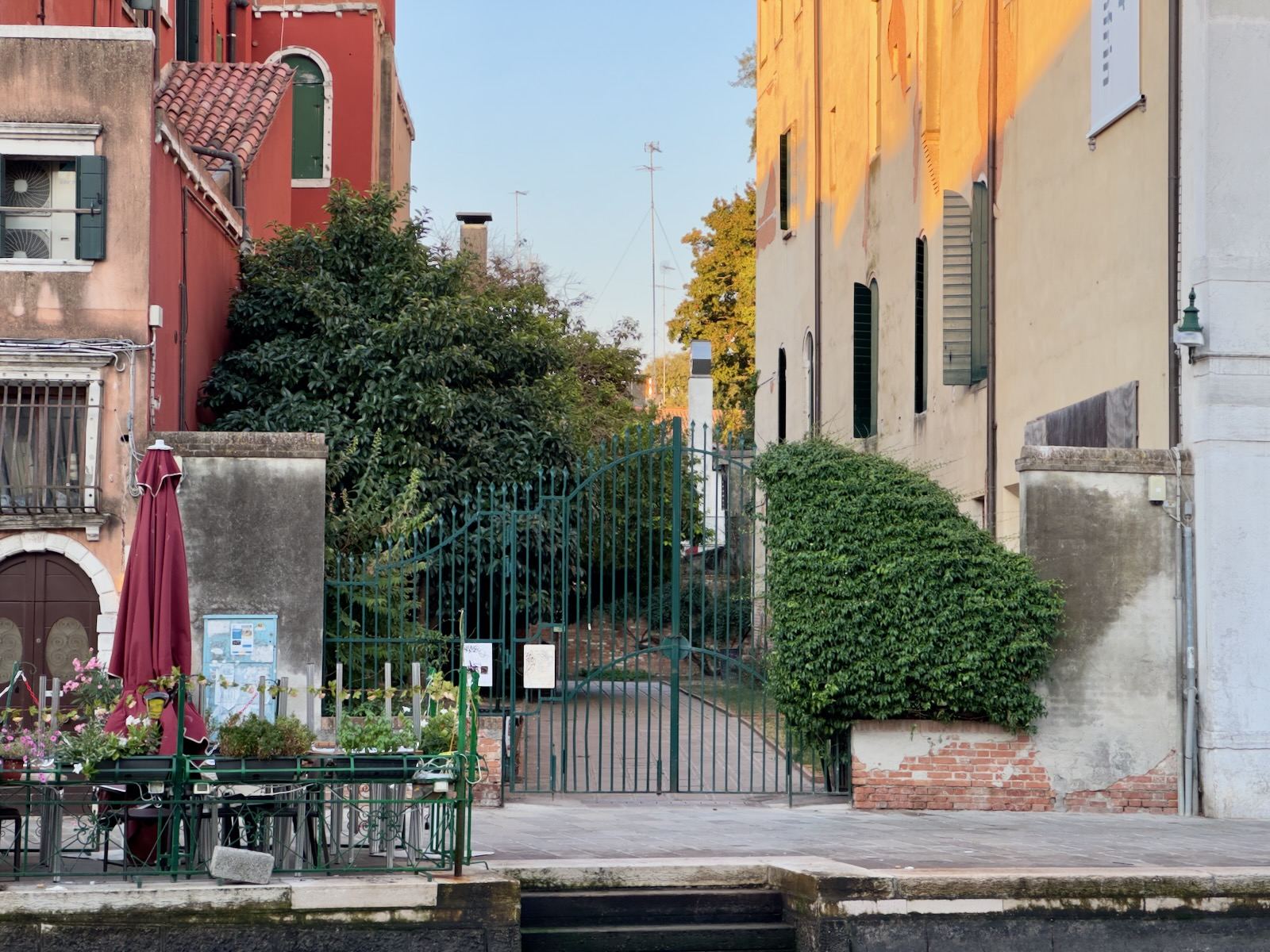 VERDI PARADISI VENEZIANI A CANNAREGIO (il percorso si sviluppa in due passeggiate)